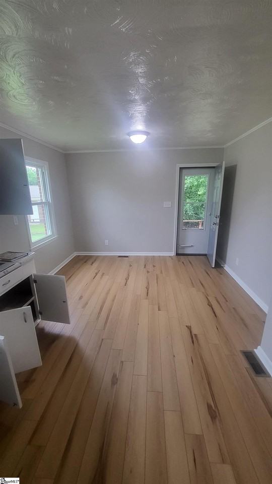 168 Old Pacolet Rd - Photo 5 of 19