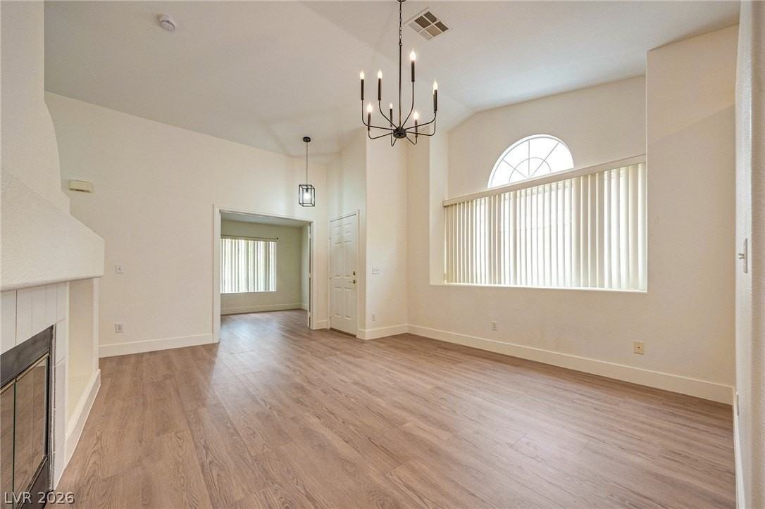 9829 Panorama Cliff Dr - Photo 5 of 15