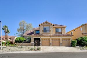 featured image of 8401 Desert Quail Dr