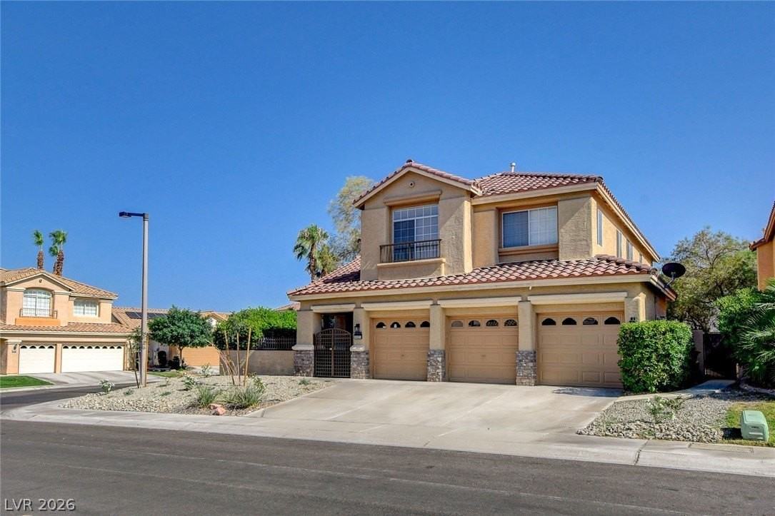 8401 Desert Quail Dr - Photo 2 of 50