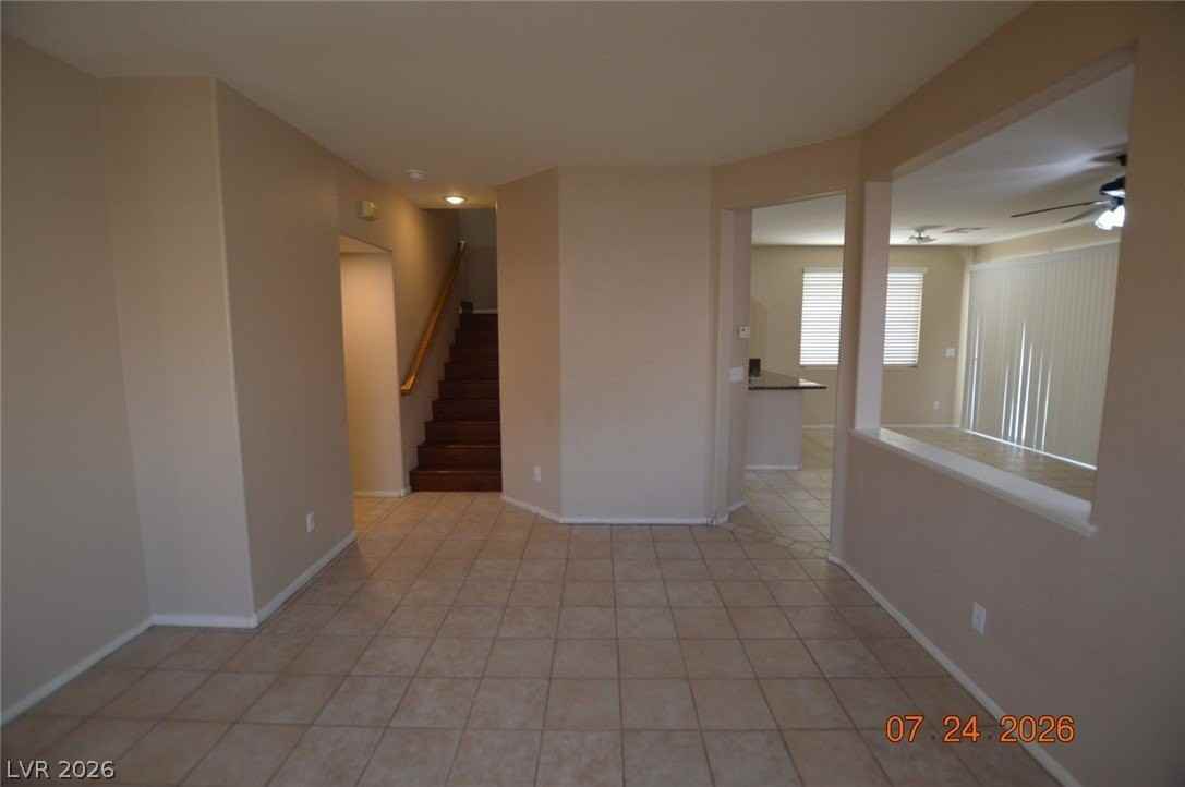 10656 Primrose Arbor Ave - Photo 3 of 19
