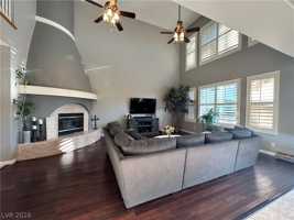 featured image of 1211 Martini Dr