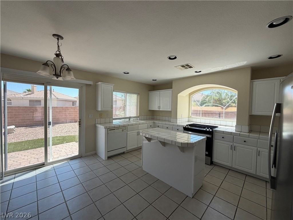 10972 Ladyburn Ct - Photo 4 of 18
