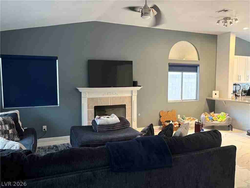 4402 Cassandra Dr - Photo 2 of 27