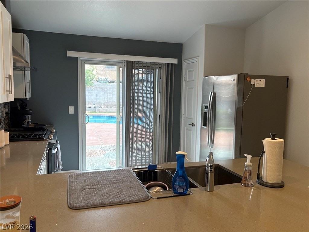 4402 Cassandra Dr - Photo 5 of 27