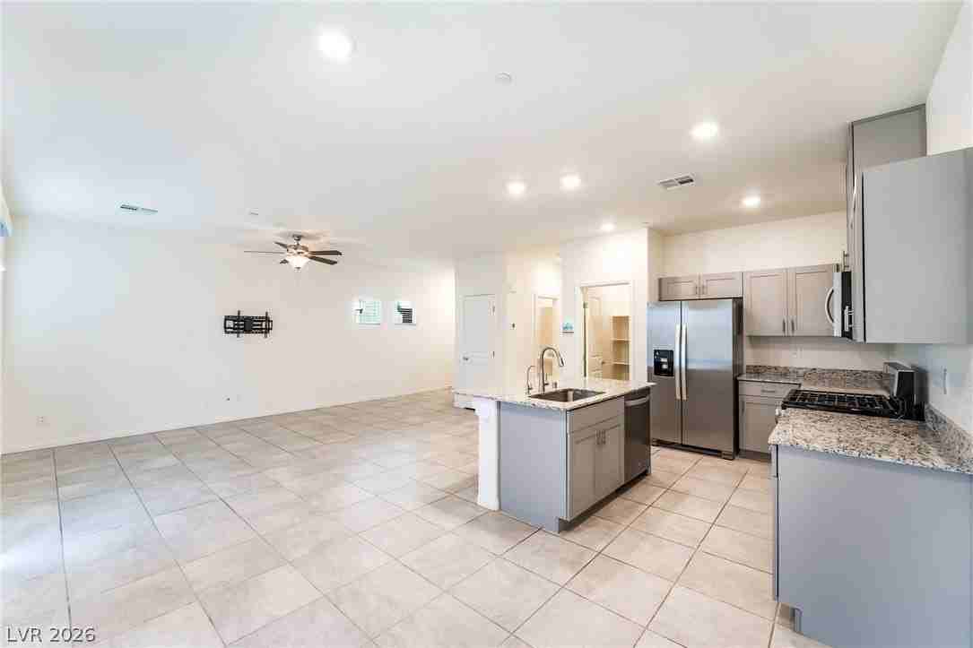 410 Larksong Ave - Photo 2 of 28