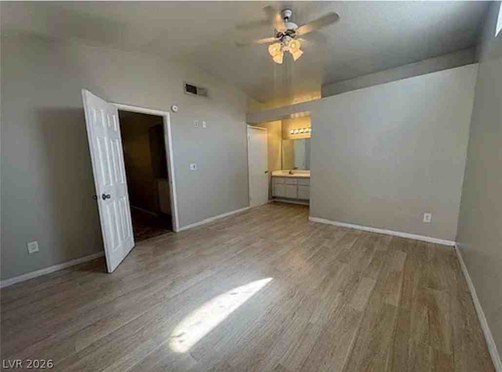 7030 Orange Grove Ln - Photo 3 of 11