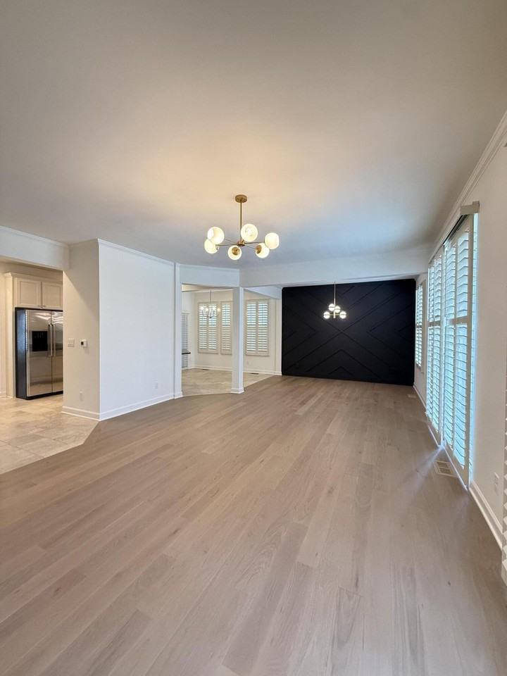 37 Fentree Dr #A - Photo 5 of 17