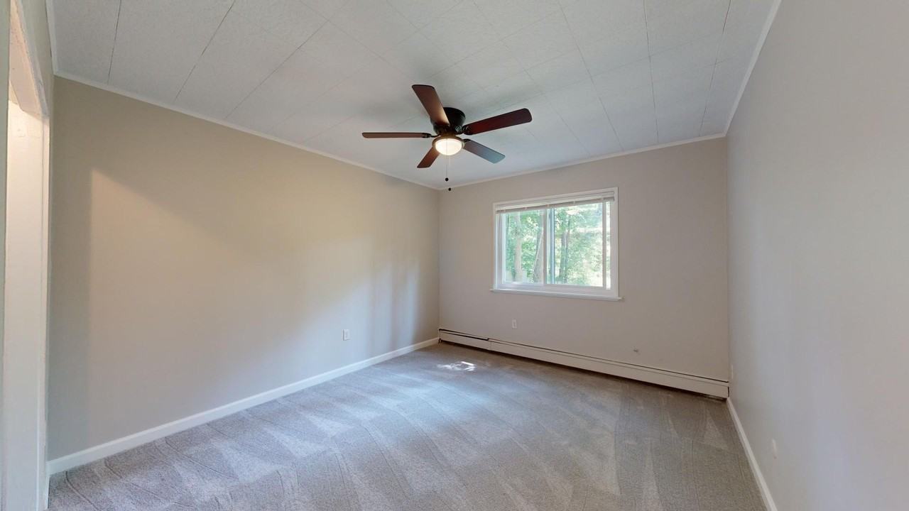 124 Allen Dr #1 - Photo 6 of 18