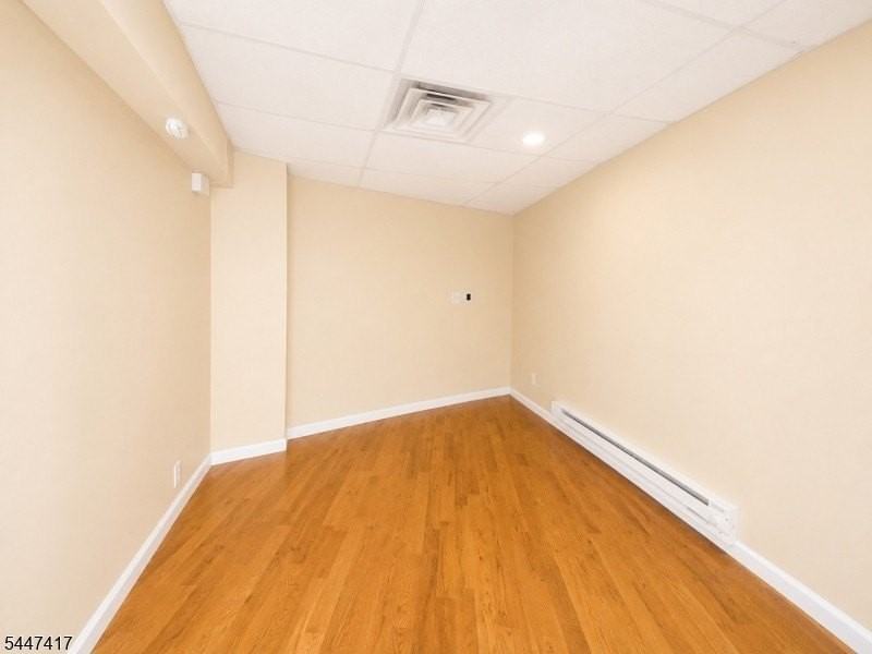 191 Bloomfield Ave #1F - Photo 6 of 6