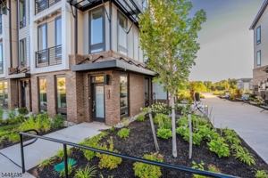 featured image of 112 Village Dr