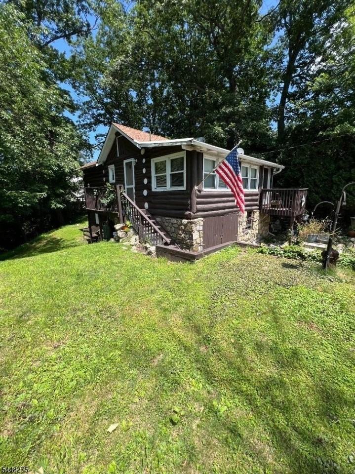 20 Wildwood St - Photo 2 of 15