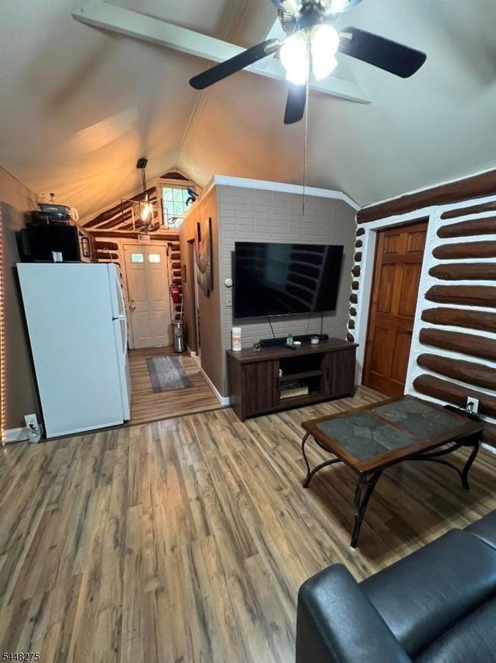 20 Wildwood St - Photo 6 of 15