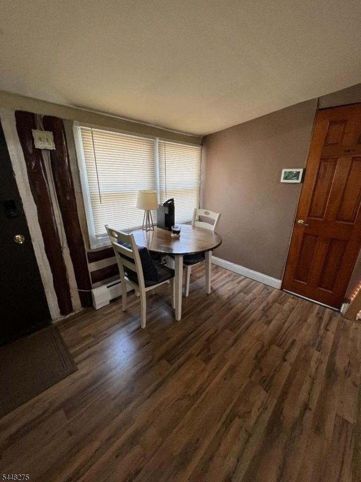 20 Wildwood St - Photo 7 of 15