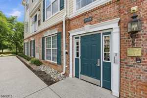 featured image of 274 Windmill Ct