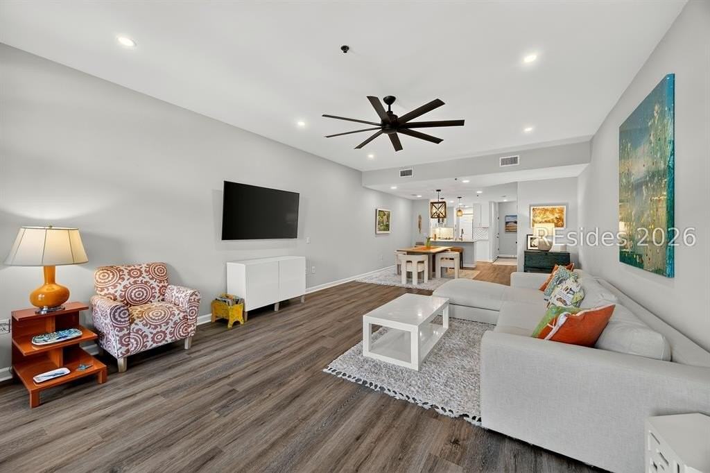 10 Johnston Way #F - Photo 2 of 40