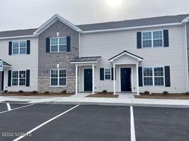 featured image of 3329 Briarcliff Dr #B