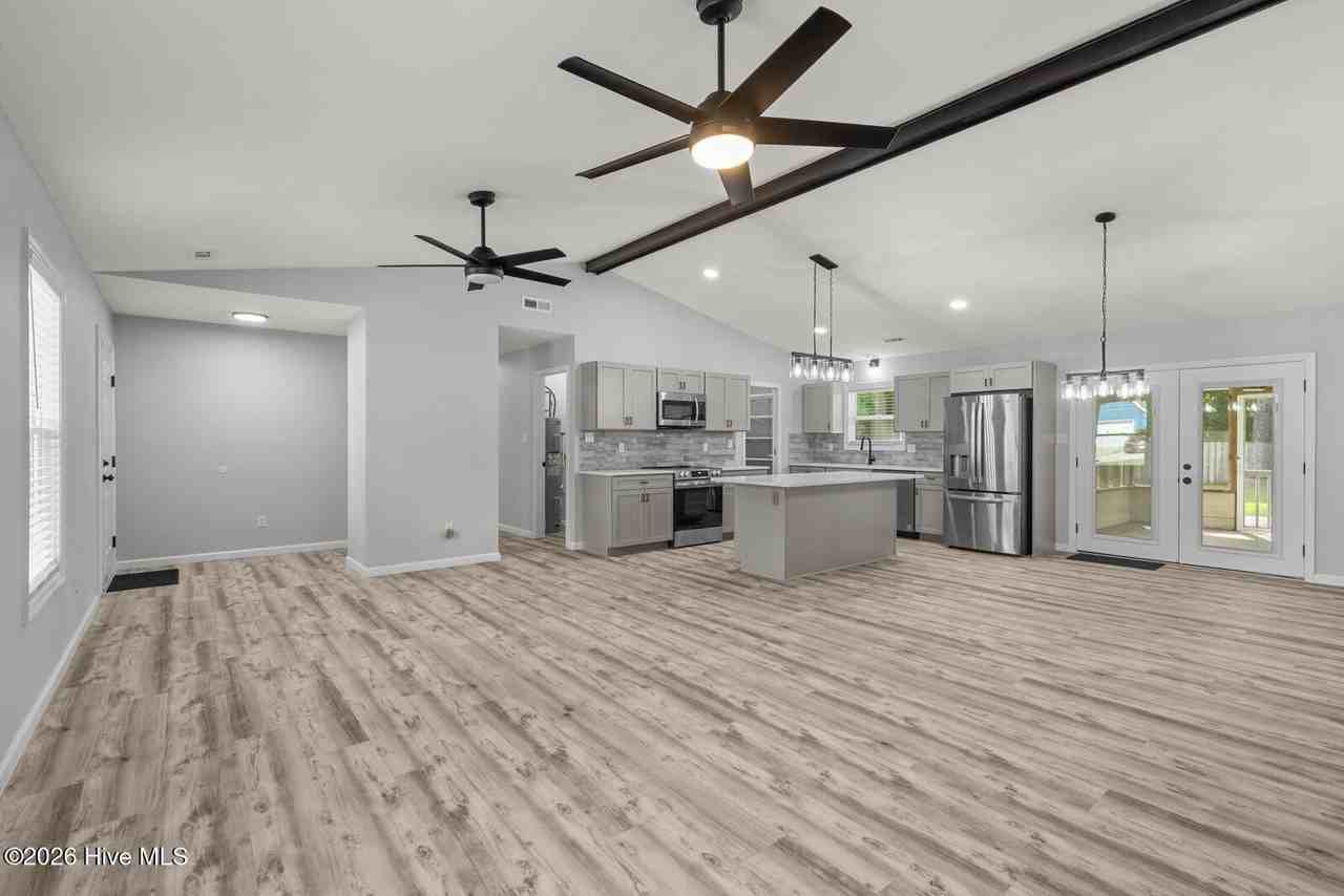 111 Silver Leaf Dr - Photo 6 of 23