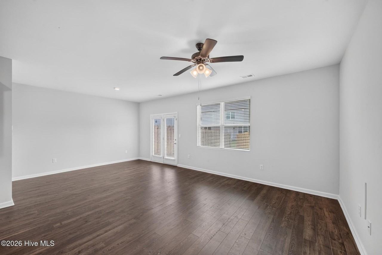 5413 Thrasher Ln - Photo 3 of 22