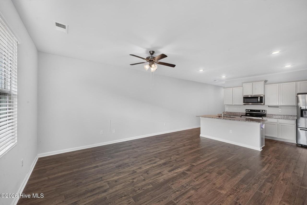 5413 Thrasher Ln - Photo 7 of 22