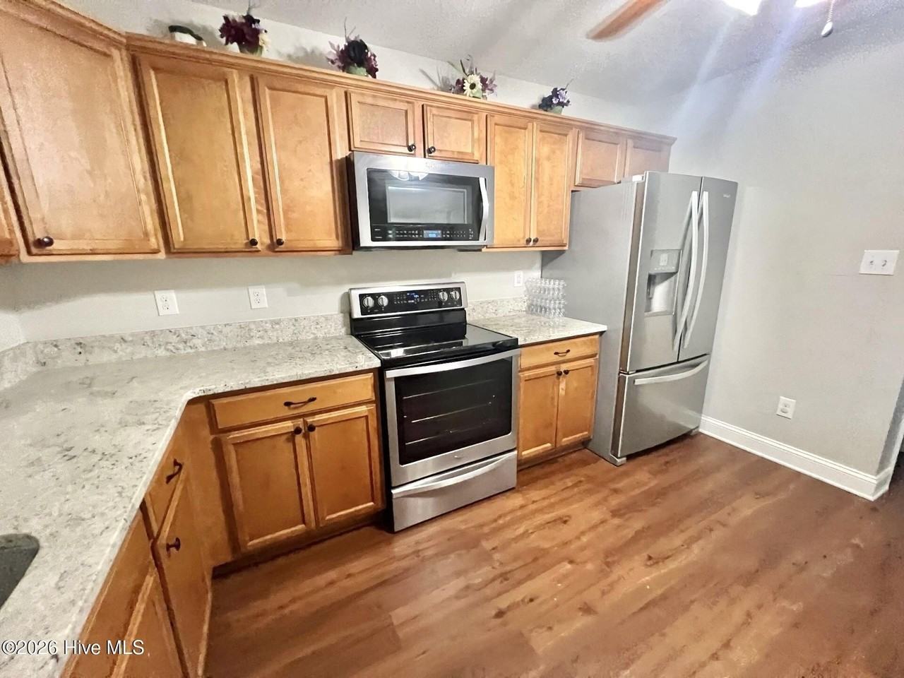 314 Springcreek Ct - Photo 7 of 30