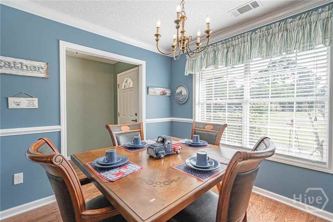 124 Jennifer Cir - Photo 5 of 36