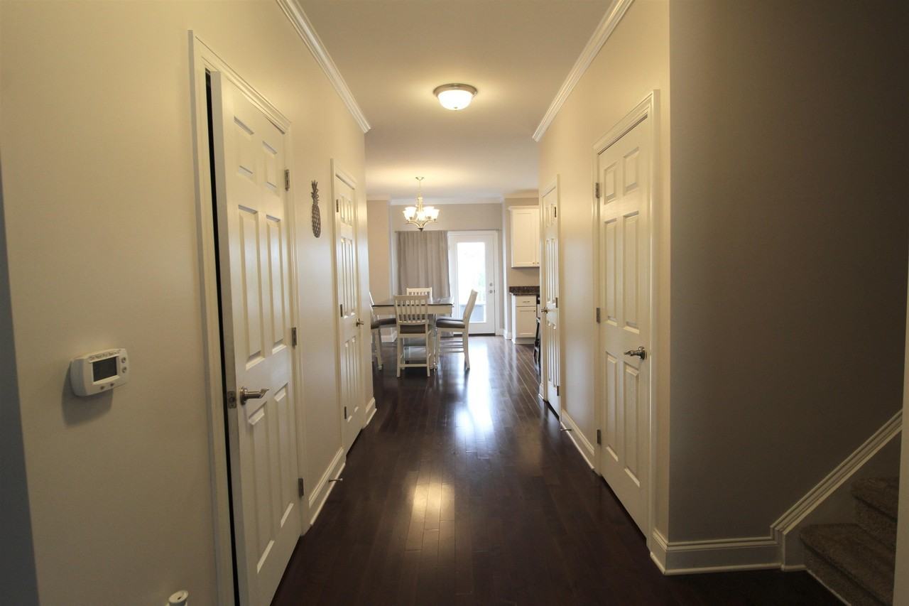 2221 Lapis Ln - Photo 6 of 35