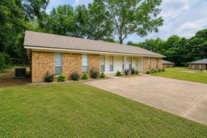 featured image of 4A Harroun Ct
