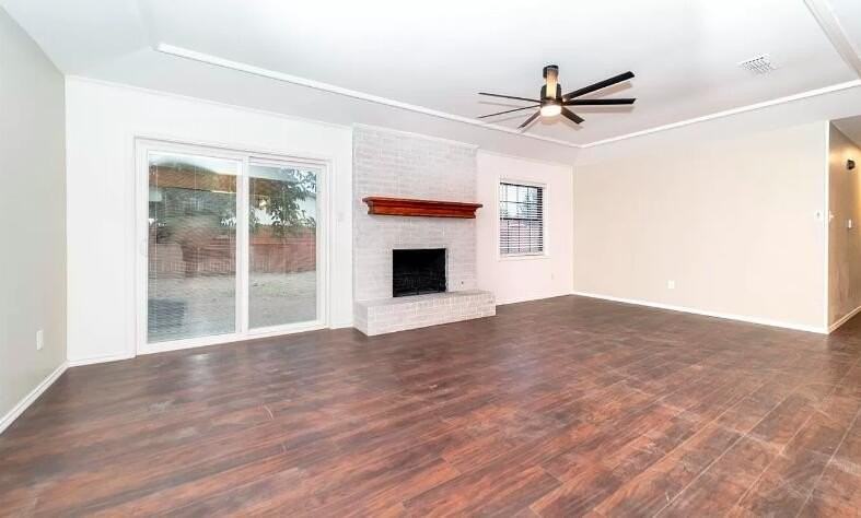 2116 77th St - Photo 2 of 17