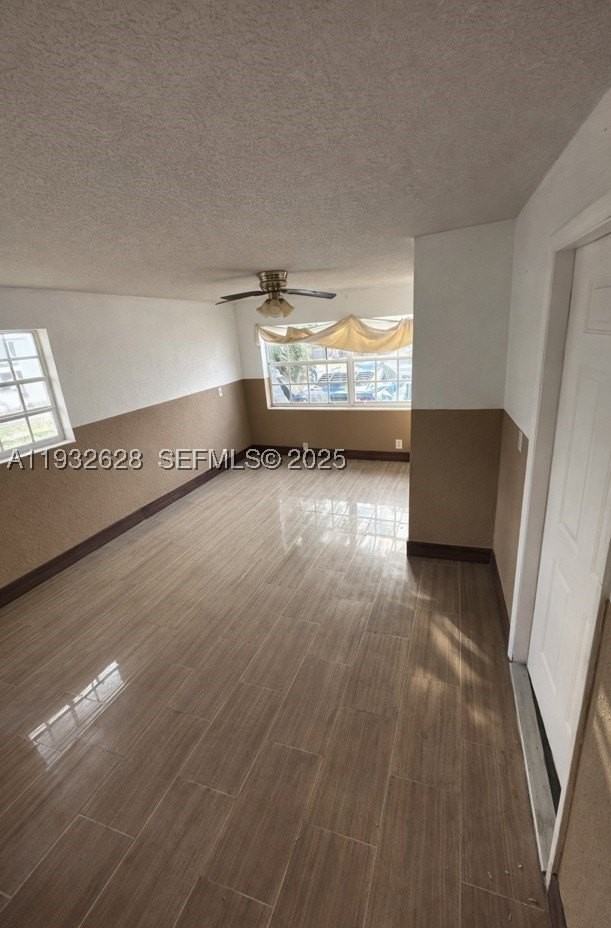 14405 Ne 5th Ave #B - Photo 5 of 6