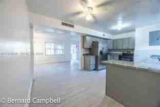 918 Nw 13th Ct #1 - Photo 1 of 1