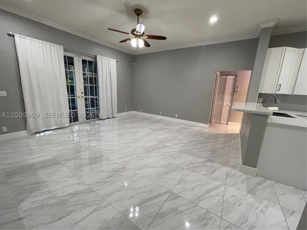 5263 Sw 34th Way #5263 - Photo 5 of 32