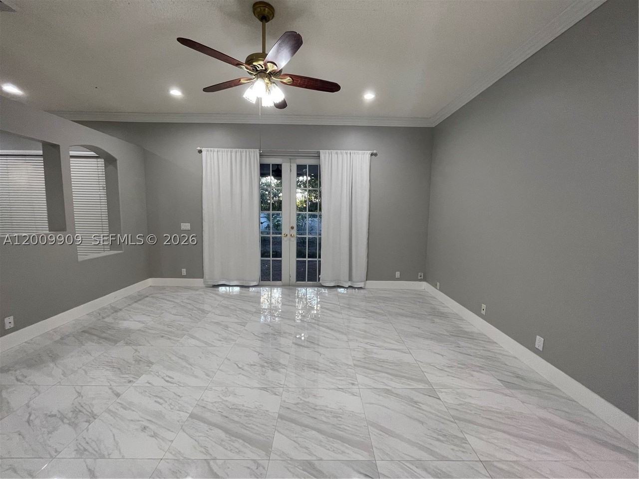 5263 Sw 34th Way #5263 - Photo 7 of 32