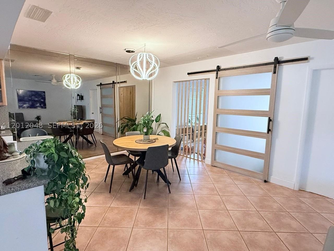 9356 Byron Ave - Photo 3 of 12