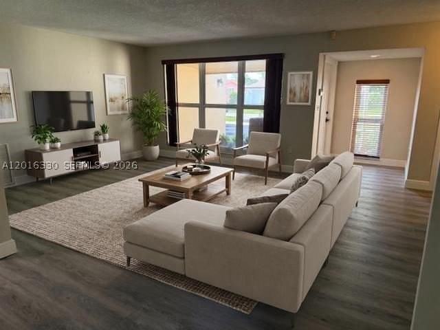 10524 Nw 4th St - Photo 5 of 46