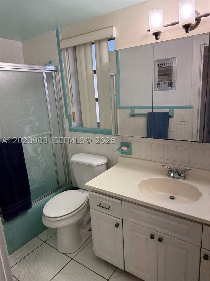 3525 Polk St #7 - Photo 6 of 11