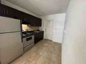 608 5th St #3 - Photo 1 of 1