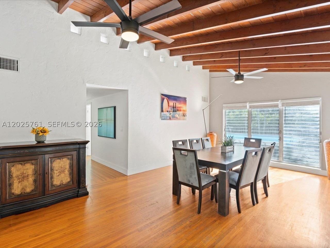 3981 Sw 58th St - Photo 5 of 19