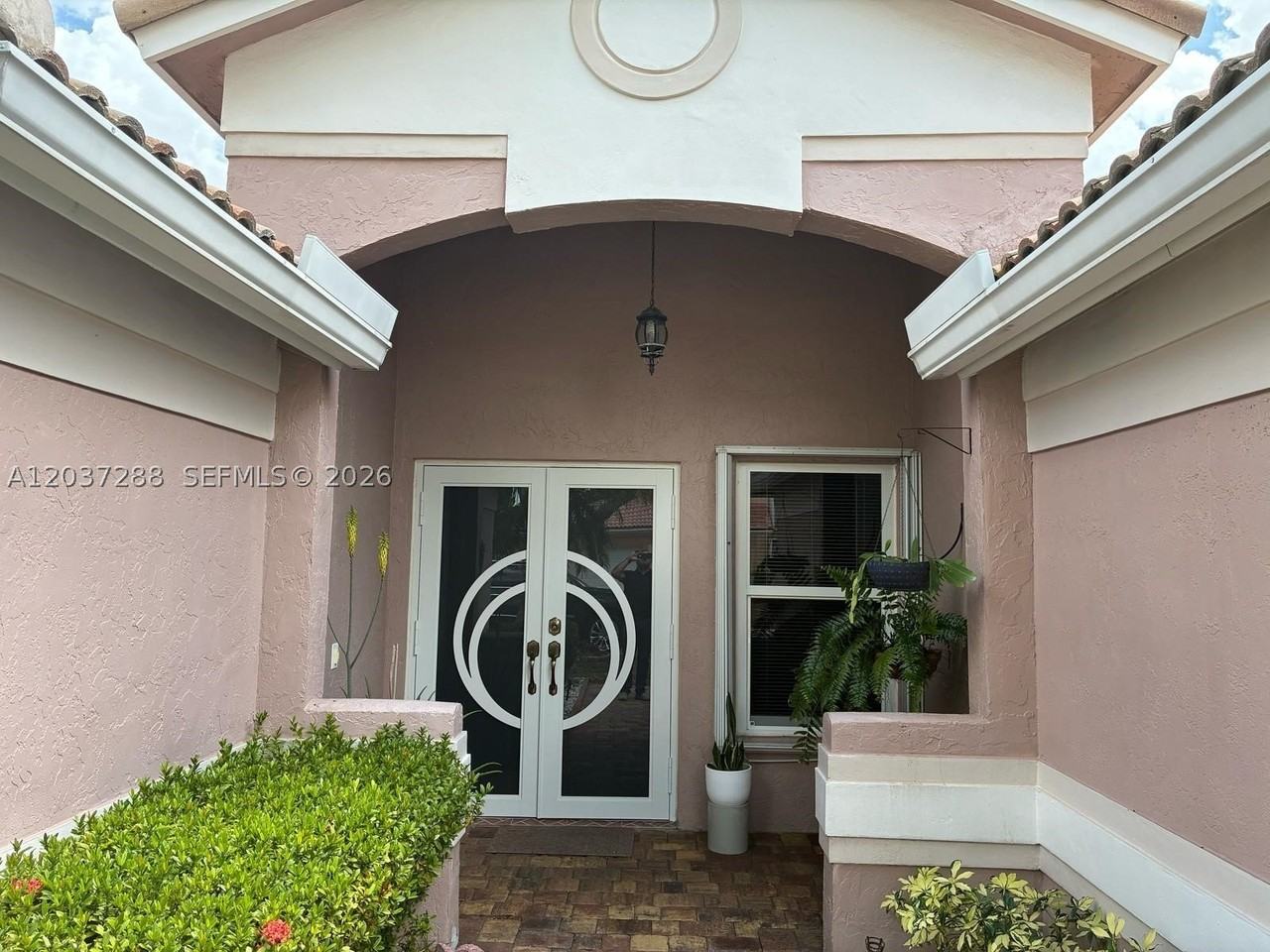 1412 Nw 129th Ter - Photo 2 of 23