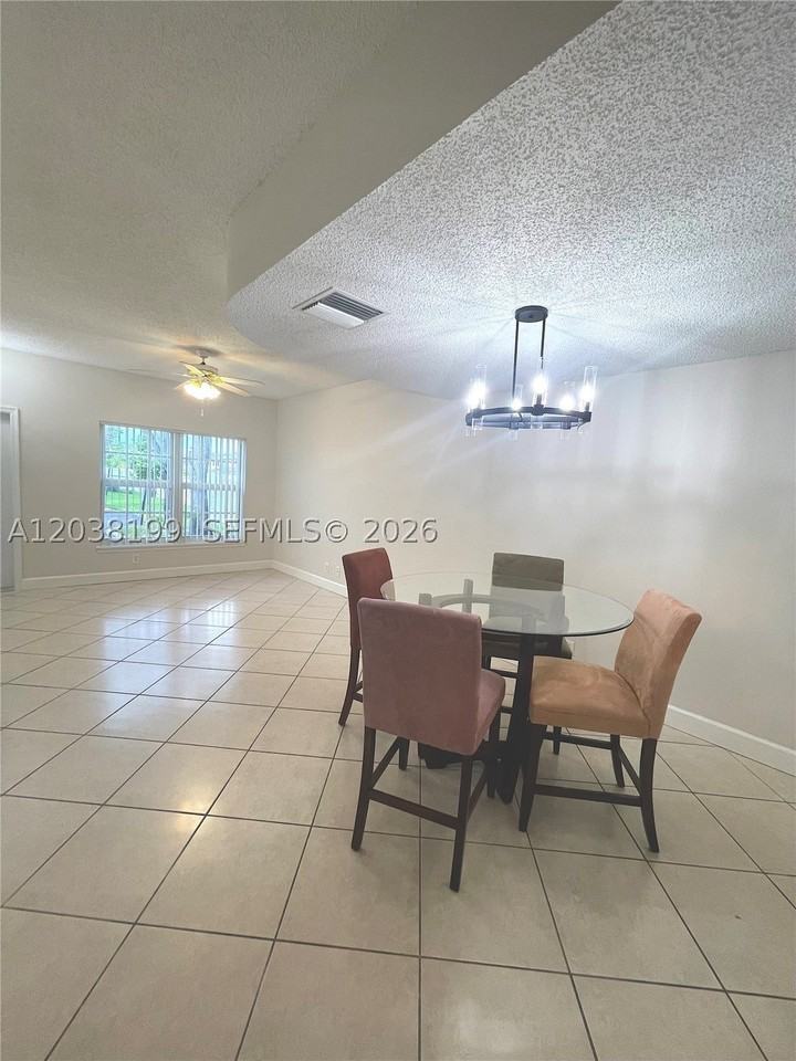 3100 Sw 50th St - Photo 2 of 16