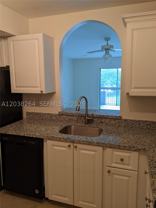 711 N Pine Island Rd #314 - Photo 1 of 1
