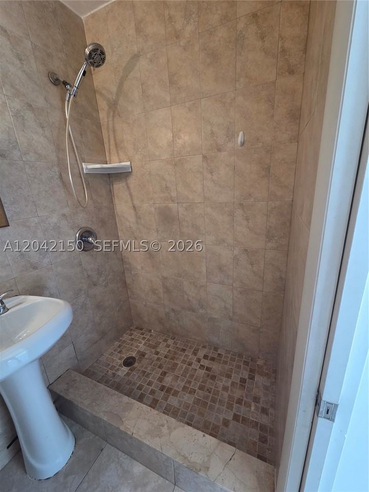 16 Allen Rd - Photo 7 of 10