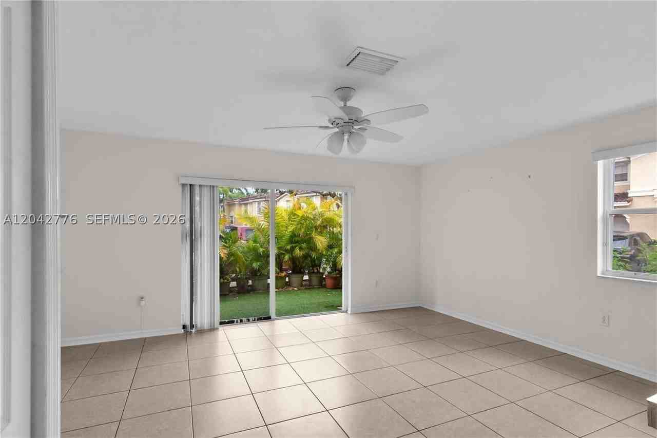 12990 Sw 30th Ct #150 - Photo 5 of 19