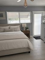 featured image of 1101 Ne 5th St #1
