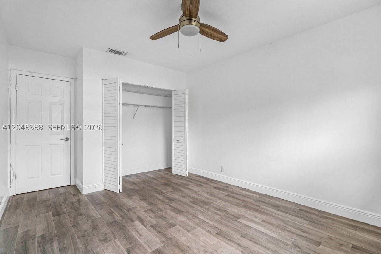 260 Nw 19th St #26 - Photo 4 of 11