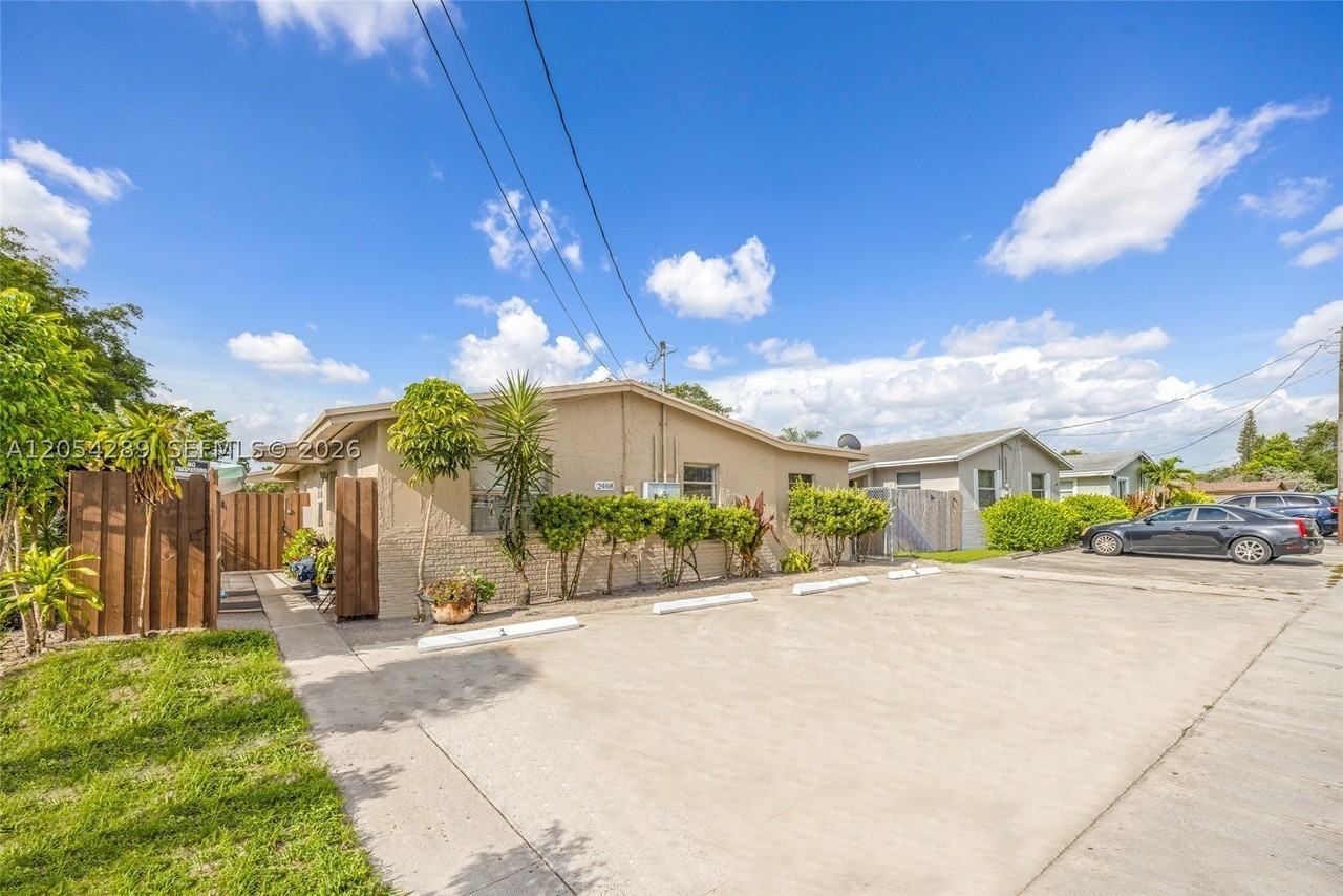 2468 Nw 21st St #2 - Photo 4 of 22