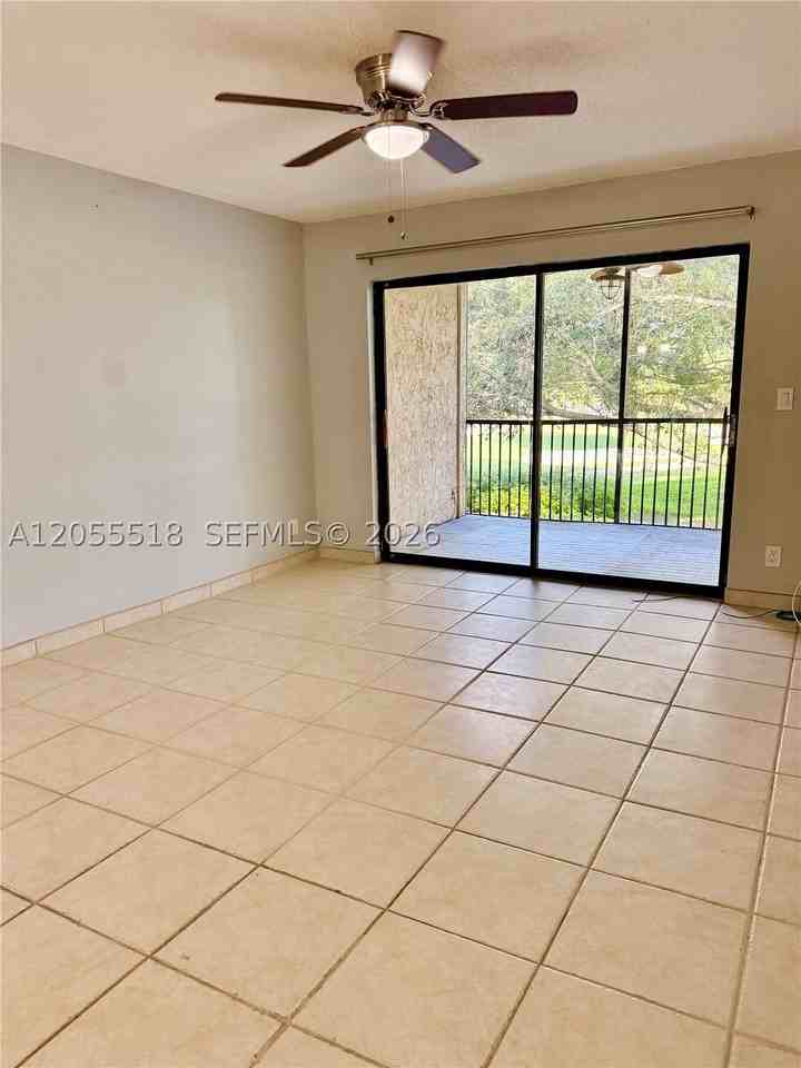 200 Jacaranda Country Club Dr #4B - Photo 5 of 18