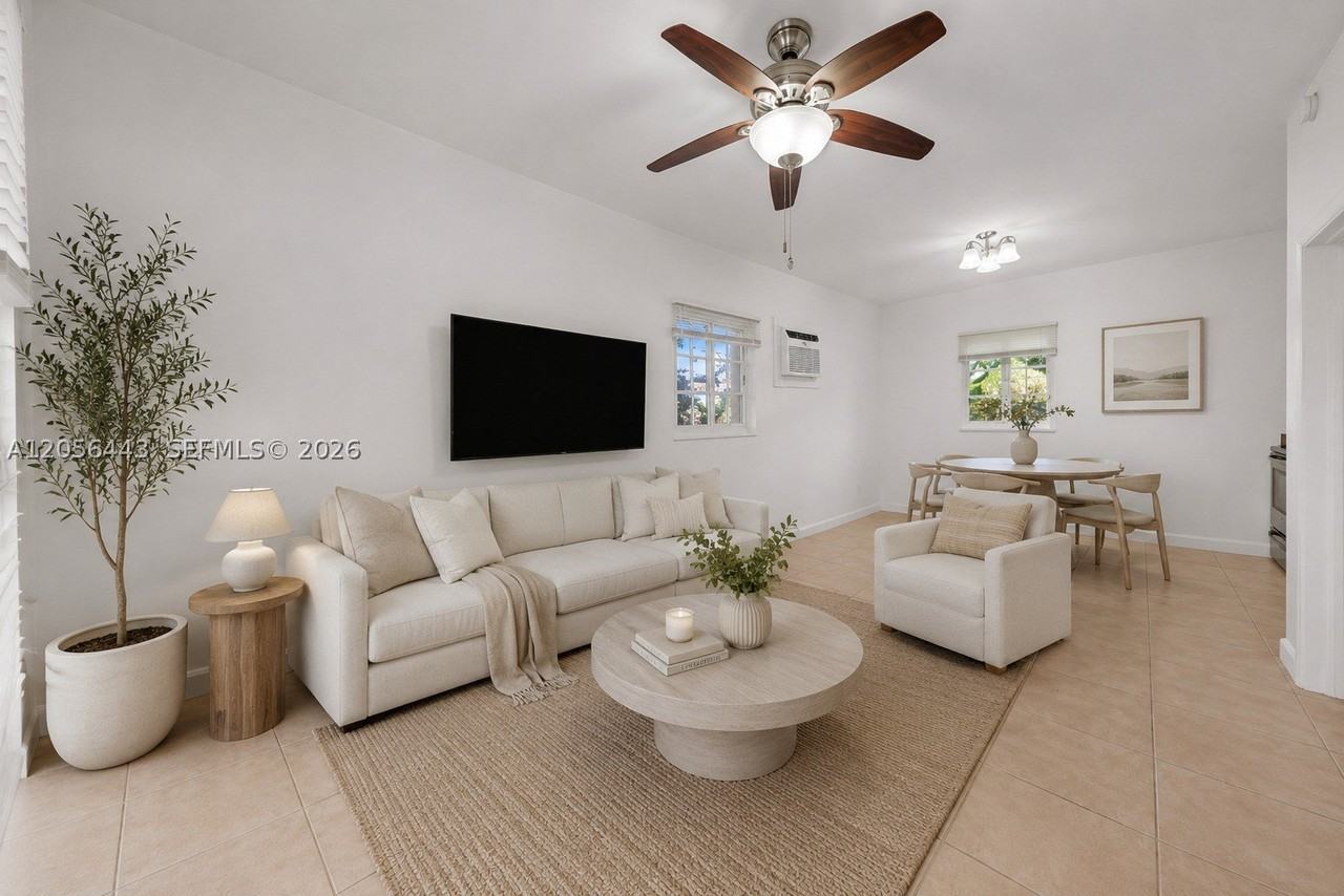 902 Salzedo St #5 - Photo 5 of 33
