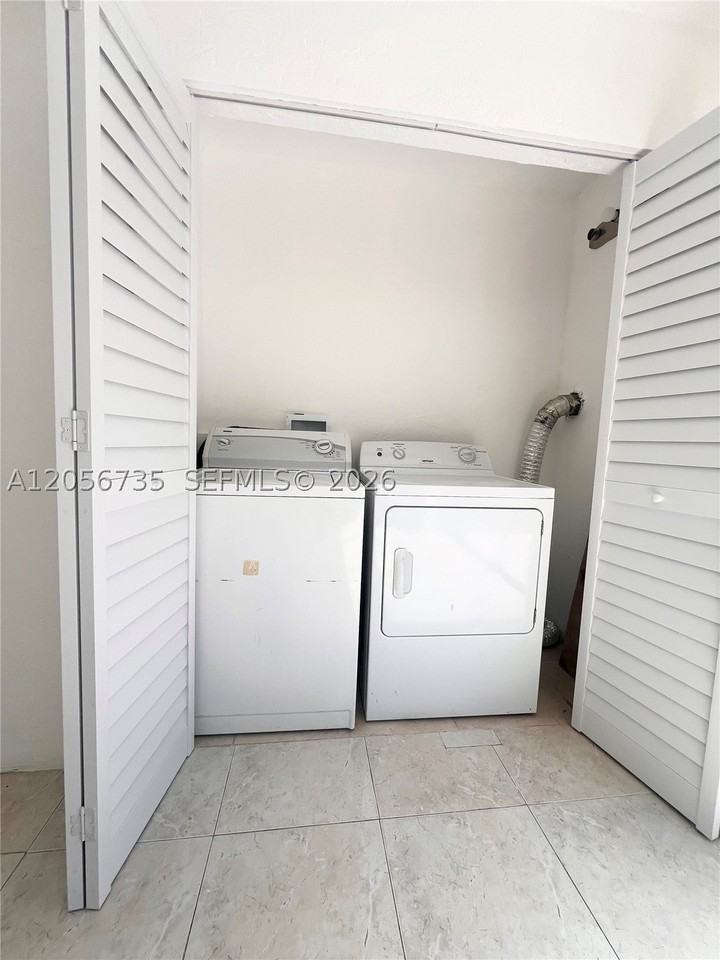 3770 Sw 59th Ter #53 - Photo 6 of 8