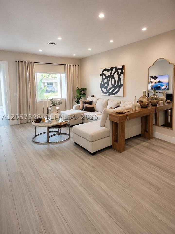 6958 Park St - Photo 7 of 18